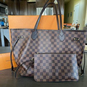 Louis Vuitton Neverfull MM Damier Ebene Red Interior